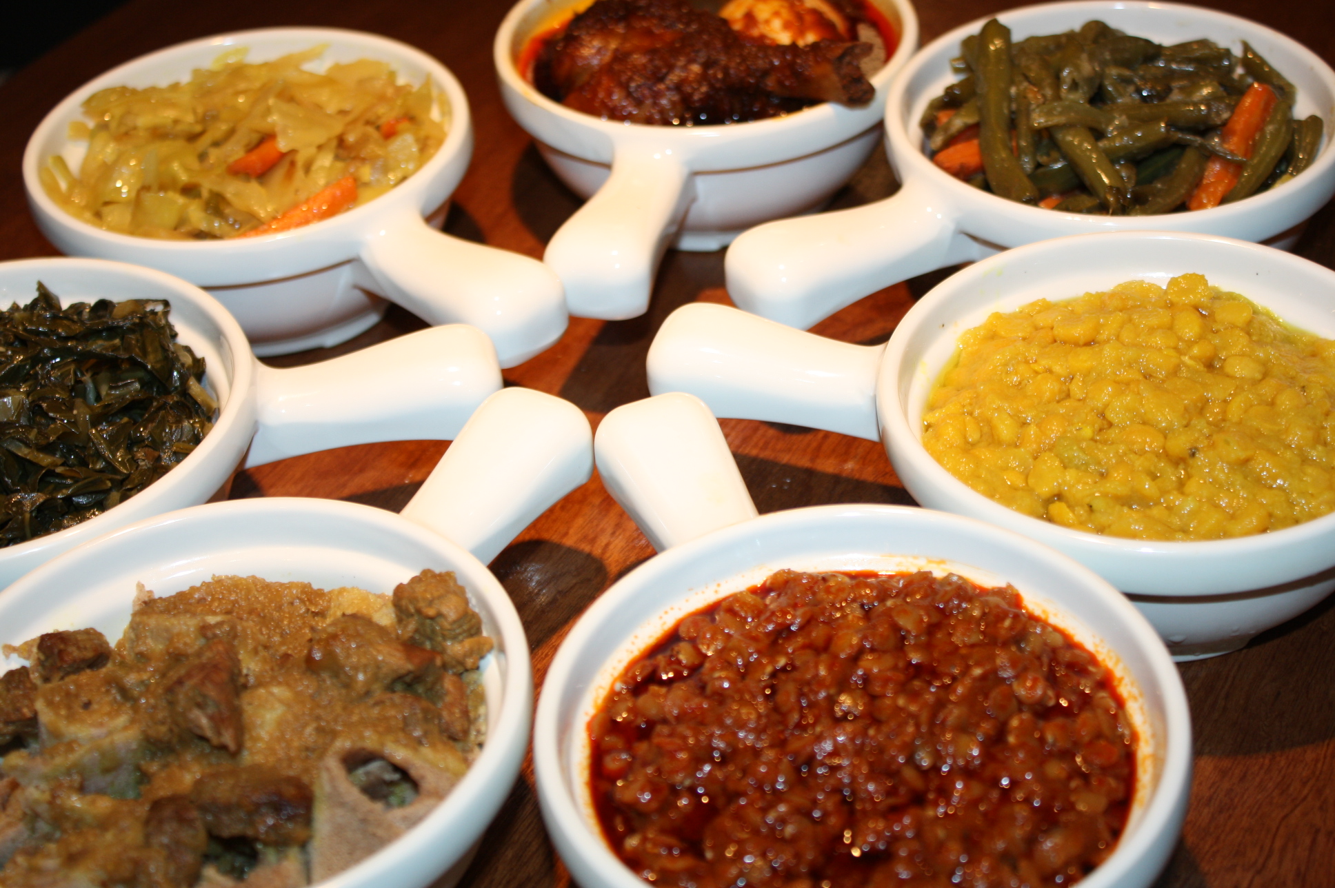 MEAT - VEGGIE COMBO የሥጋ / የጾም በያይነቱ YeSiGa - YeTSom BeYaYnetu @ Benyam Ethiopian Cuisine