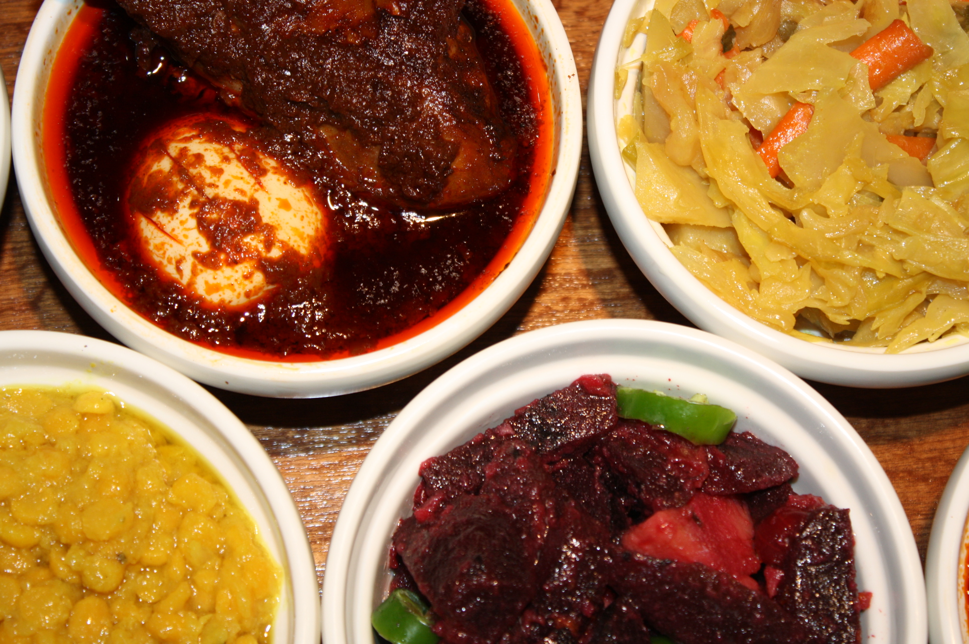 MEAT - VEGGIE COMBO የሥጋ / የጾም በያይነቱ YeSiGa - YeTSom BeYaYnetu @ Benyam Ethiopian Cuisine